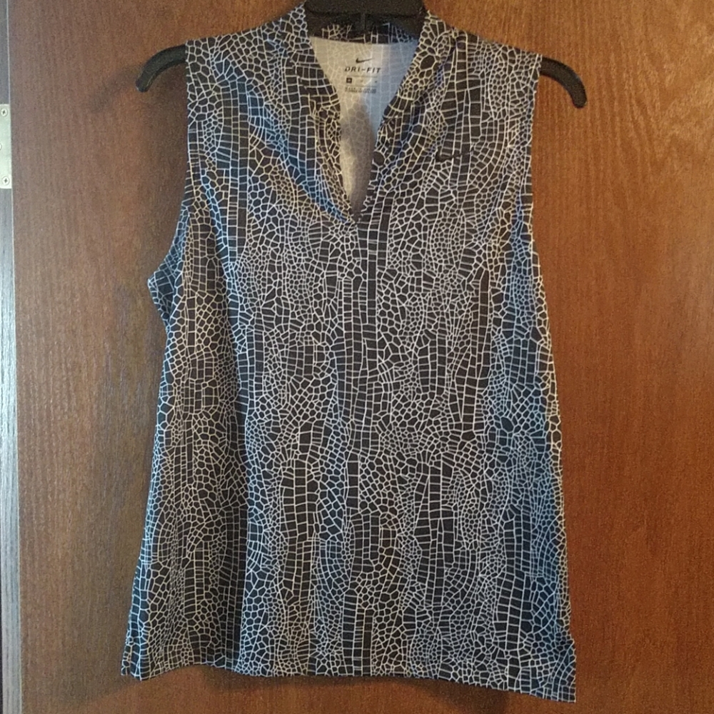 NWOT  Nike Golf shirt.